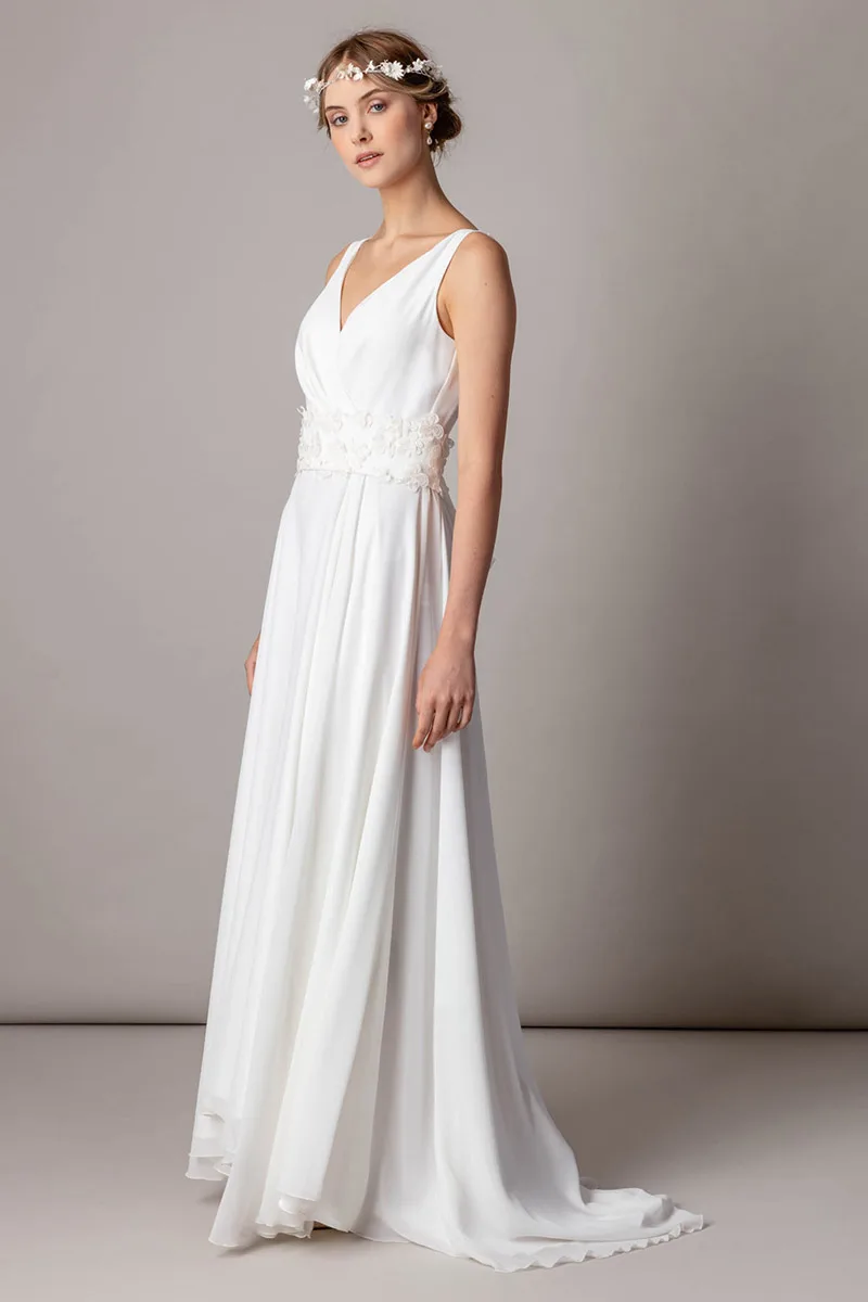 Prova di un abito da sposa Juliet nell’atelier Idea Sposa Couture di Torino
